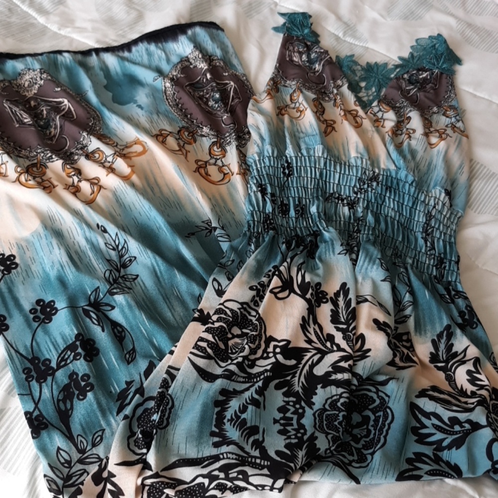 Maxi dress
